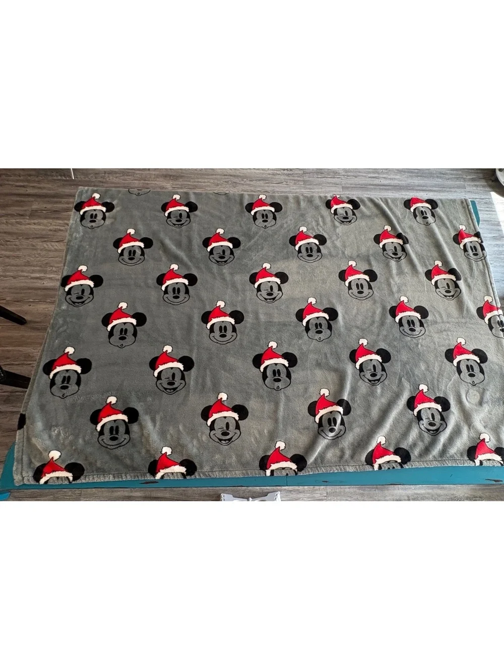 Mickey Mouse Christmas Oversized Throws Fleece